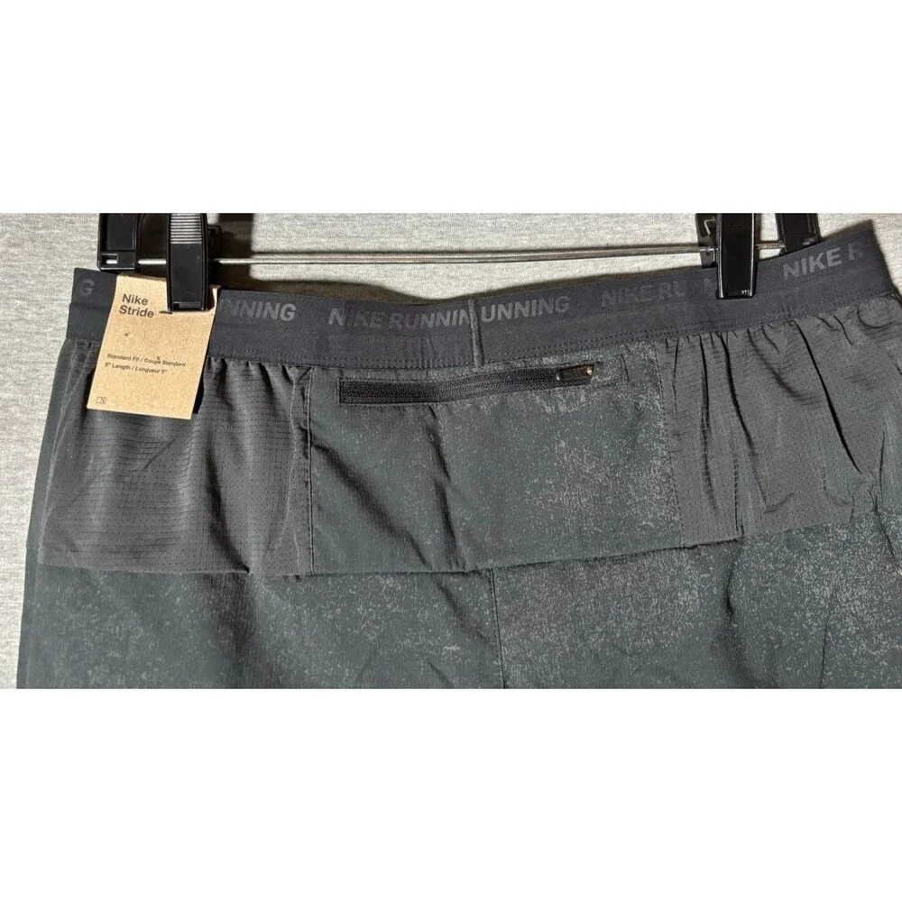 Nike Dri-FIT Stride 5